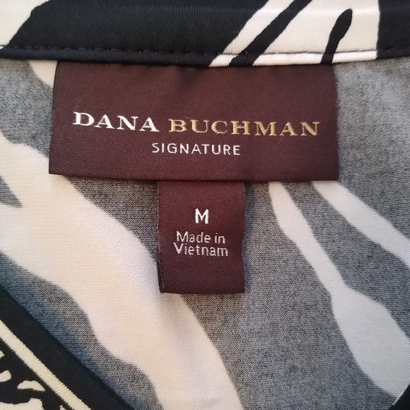 Dana Buchman black and white zebra print sheath dress. Medium - Picture 7 of 9